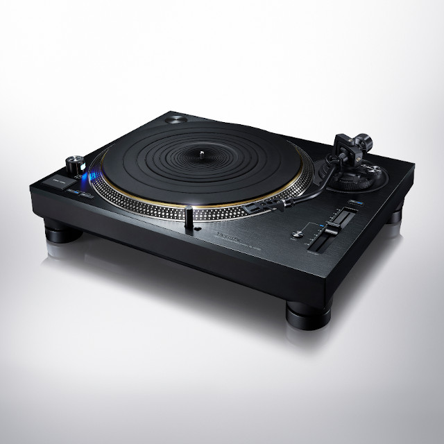 Technics SL-1210G - Schwarze Version des weltweit hoch gelobten, direktangetriebenen Highend-Plattenspielers SL-1200G See more
